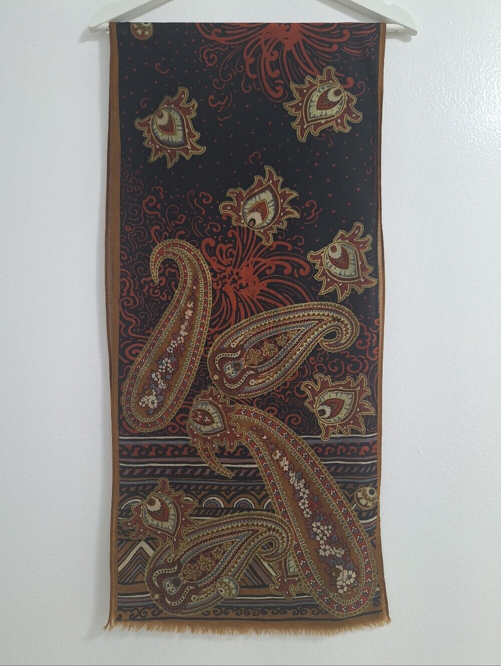 Vintage 100% Wool  Oscar de la Renta Multi-Color Paisley & Floral Scarf